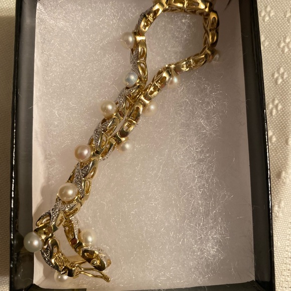 Women’s Bracelet Diamonds Pearl NWOT - Picture 3 of 4